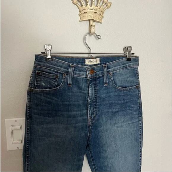 Madewell 10" High-Rise Skinny Jeans: Drop Step-Hem Edition - Picture 8 of 13
